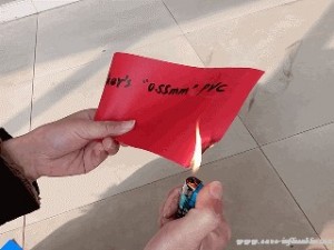 Test de résistance au feu des bâches PVC